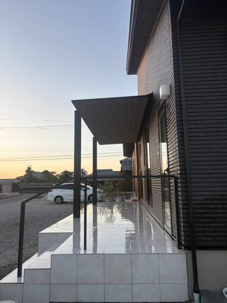 加古川市　タイルテラス